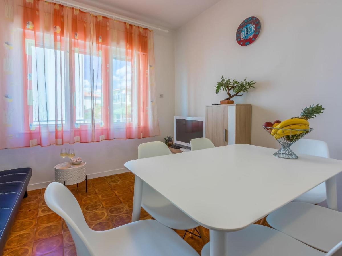 Apartment Tea By Interhome Novi Vinodolski Zewnętrze zdjęcie