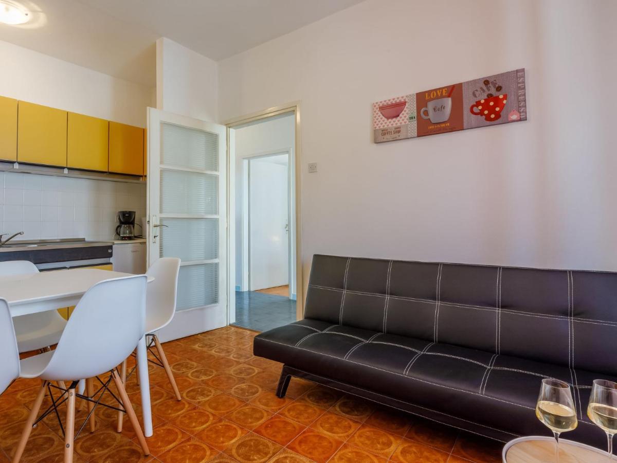 Apartment Tea By Interhome Novi Vinodolski Zewnętrze zdjęcie